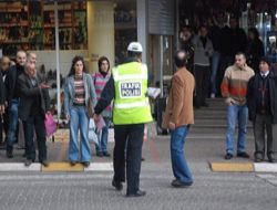 Artık yayalarada ceza kesilecek!..