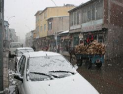 Pasinler'de kara kış geri döndü!..