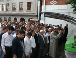 Ahmet Kaban gözyaşları ile uğurlamdı!..