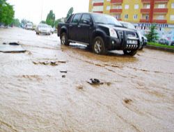 Erzurum yağmura teslim!..