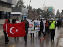 Dağcılar kar ve tipiye meydean okuyacak