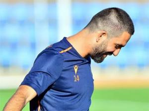 Arda Turan'dan transfer cevabı