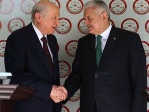 Başbakan Yıldırım ve Bahçeli YSK'da