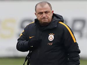 Fatih Terim'in şampiyonluk sistemi: 4-2-4