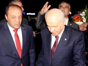 MHP Genel Başkanı Bahçeliye Erzurumda yoğun ilgi