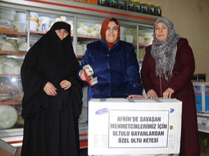 Oltulu kadınlar asker ve polisler için yaptığı keteleri götürüyor