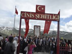 Şehitlikde Tarihi çağrı