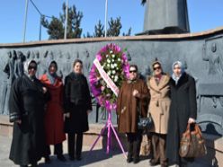 AK Parti kadın kolları kadınlar gününü kutladı