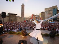 Kent meydanında Ramazan şenlikleri başlıyor