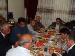 Dadaşköy muhtarından Korkut'a iftar