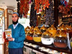 Erzurum'da aktarlara yoğun ilgi