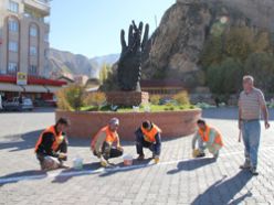 Oltu'da pazar esnafının yeri boya ile belirlendi