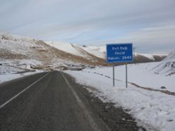 Korku yolu kara hasret kaldı