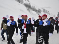 Erzurum polisi Sarıkamış'ta yürüdü