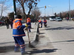 Büyükşehir bahar temizliğini başlattı