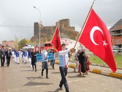 Oltu'da 23 Nisan coşkusu