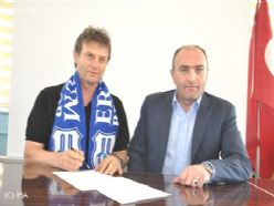 İncedal Belediyespor'a imza attı