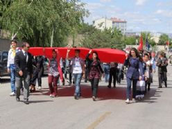 Atatürk'ün Erzurum'a gelişi törenlerle kutlandı