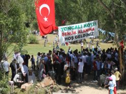 Yoncalı köyünde şenlik coşkusu