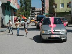 Bahşiş almak isterken canından oluyordu