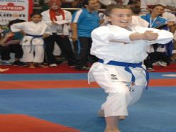 Erzurum'da karate heyecanı