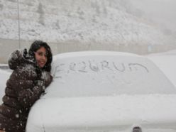 Erzurum'da kar yağışı