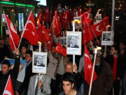 CHP'den Erzurum da Fener Alayı