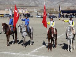 Atlı cirit müsabakaları tamamlandı