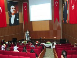 ETÜ'de Bologna süreci konferansı