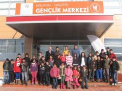 Gençlik merkezi curling salonu'nda hizmette