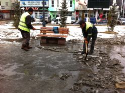 Erzurum'da kar temizleme çalışmaları başladı