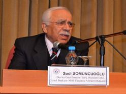 Somuncuoğlu AÜ'de konferans verecek