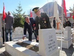 Oltu'da Çanakkale şehitleri törenle anıldı