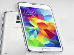 Samsung Galaxy S5'i tanıttı