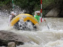 Rafting Şampiyonası nefes kesti