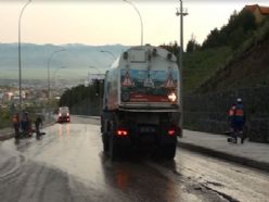 Büyükşehir'den şafak temizliği