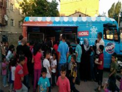 Palandöken'in mobil iftar aracına büyük ilgi