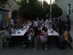 Pazaryolu İlçesinde çocuk iftarı