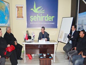 ŞEHİRDER'de Şerifsoy anıldı