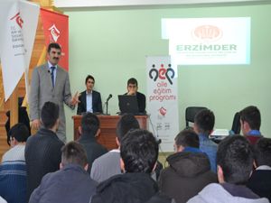 Erzurum'da ''akran iletişimi'' semineri