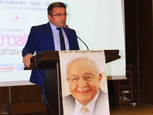 Erbakan anıldı