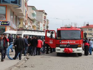 Mazgala ayağı sıkışan çocuğun yardımına itfaiye ekibi yetişti