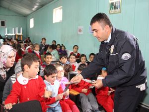 Oltu'da trafik haftası etkinlikleri