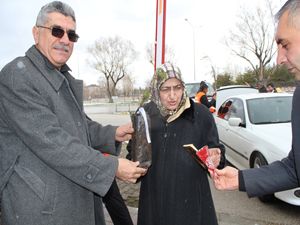 Büyükşehir Belediyesi'nden her meftaya bir fidan