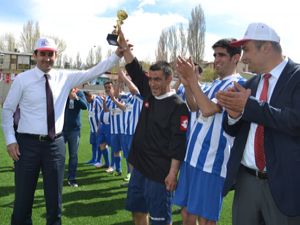 Erzurum'da Engelliler Haftası futbol müsabakası