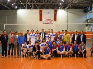 Bahar kupası voleybol turnuvası sona erdi