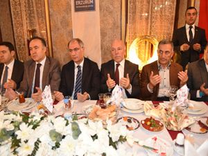 Başkan Sekmen'den Erzurum protokolüne iftar