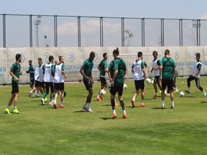 Torku Konyaspor Erzurum kampına başladı