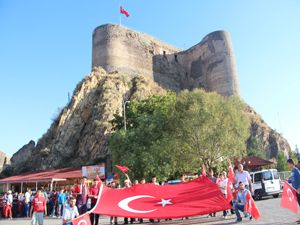 Oltulular teröre karşı tek yürek oldu