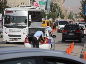 Erzurum'da şüpheli araç paniği